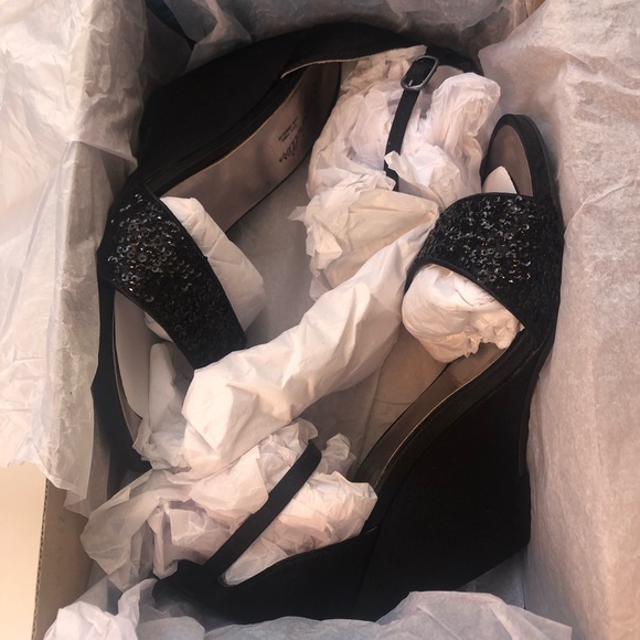 Seychelles Black Sequin Thyme Wedge Sandals - Picture 4 of 7